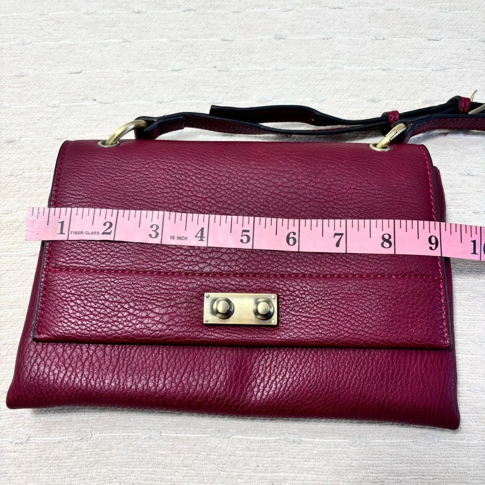 SR‎ Squared by Sondra Roberts Crossbody Burgundy Bag